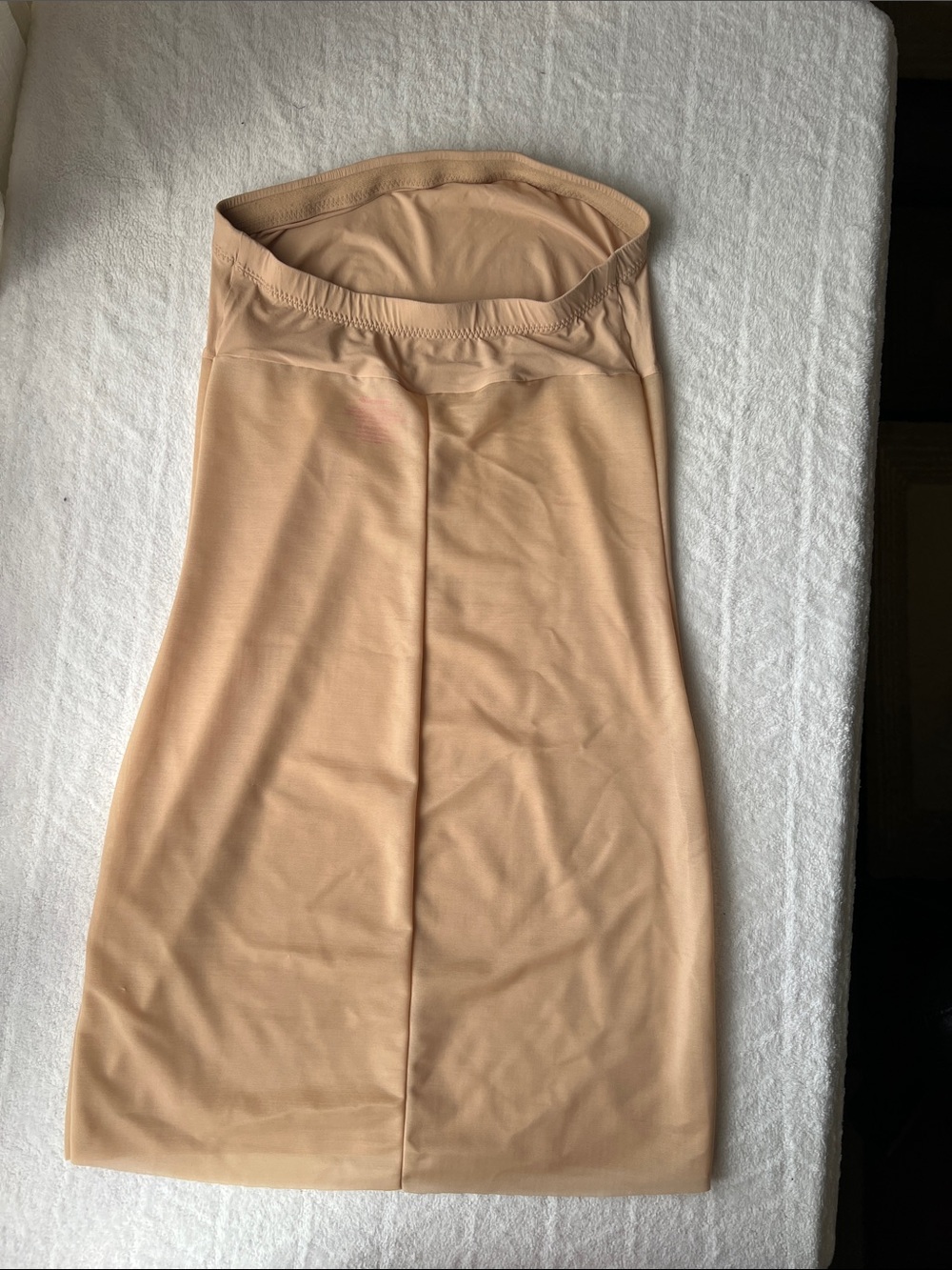 Commando Tech Control Strapless Slip - Picture 8 of 10